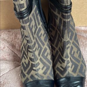 Stylish True Fendi  heel boots worn once